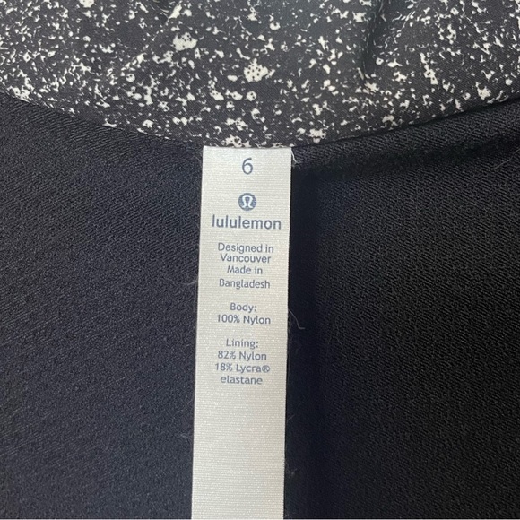 Lululemon Jacket - Picture 2 of 4